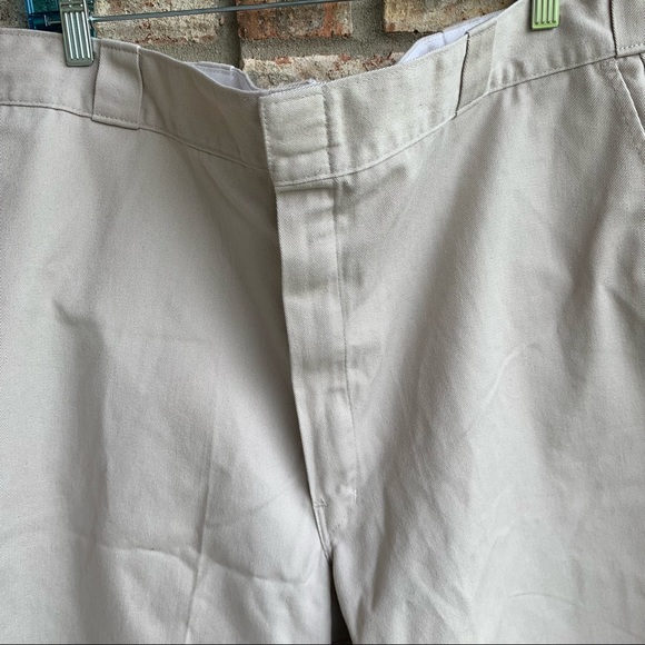 ππ£ Dickies khaki work shorts - Picture 2 of 8